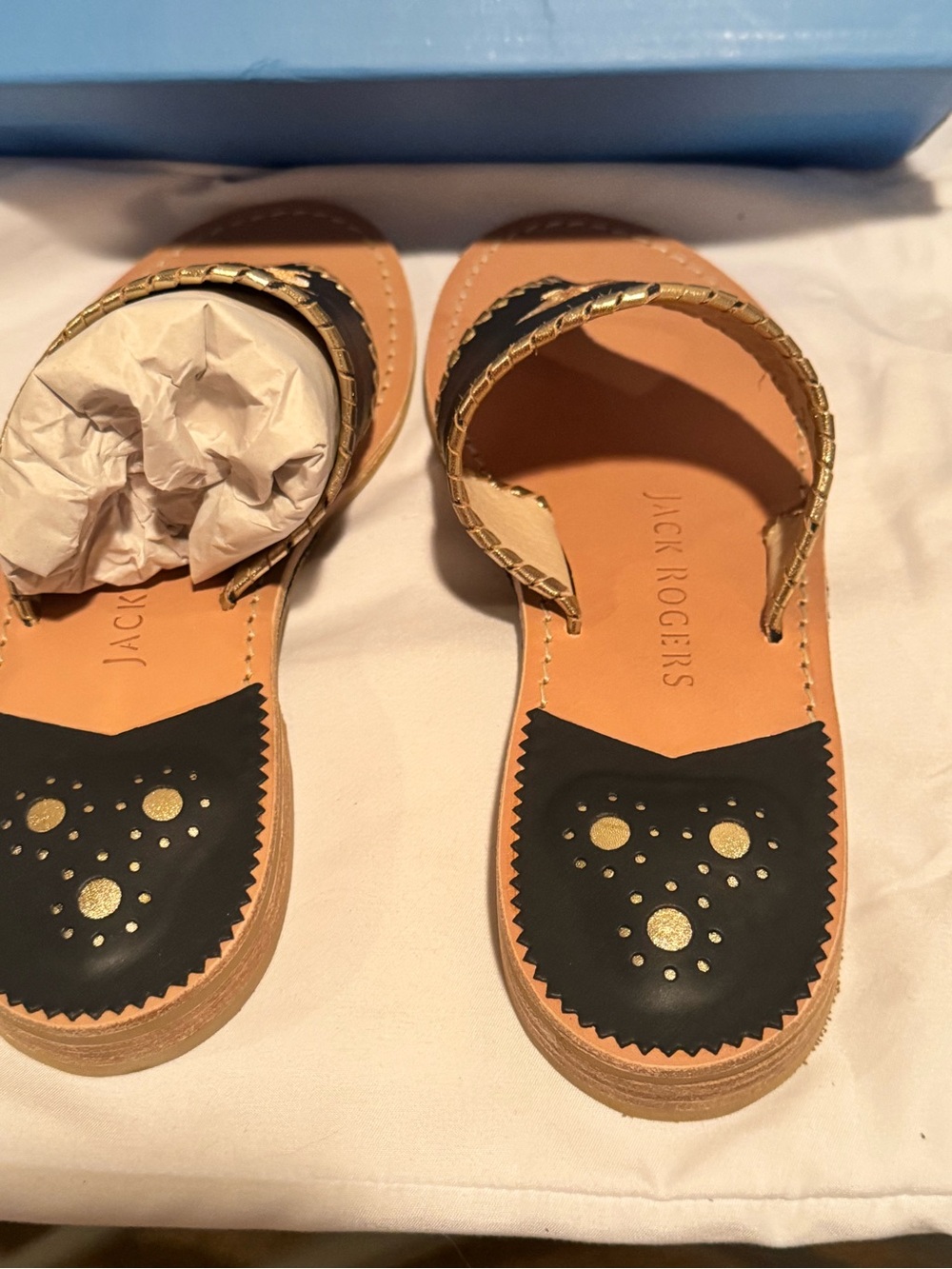 NWOT Jack Rogers Navy Blue & Tan Embroidered Dog Thong Sandals - Women’s size 9 - Picture 8 of 9